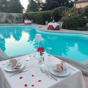 Voucher Regalo Esperienza "Cena a bordo piscina"